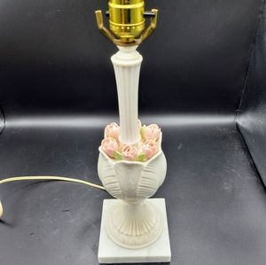 Vintage Porcelain Pink Rosebud Boudoir Table Lamp.